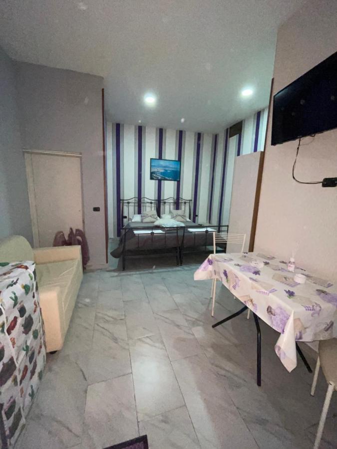 Casa Donnacarmelina Villa Наполи Екстериор снимка